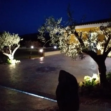 Indipendente Con Piscina Uso Esclusivo Internet Illimitato בית נופש