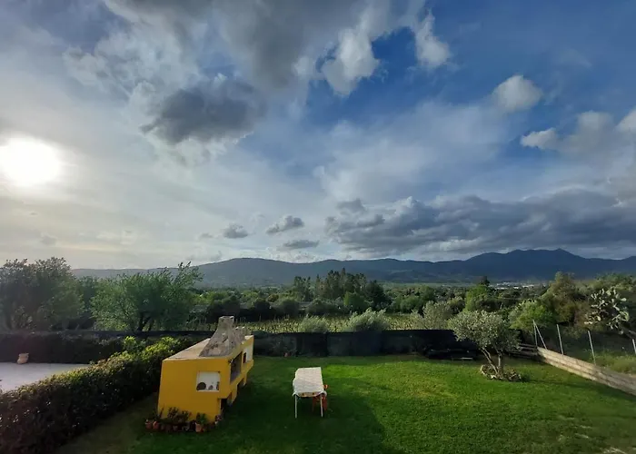 Indipendente Con Piscina Uso Esclusivo Internet Illimitato *